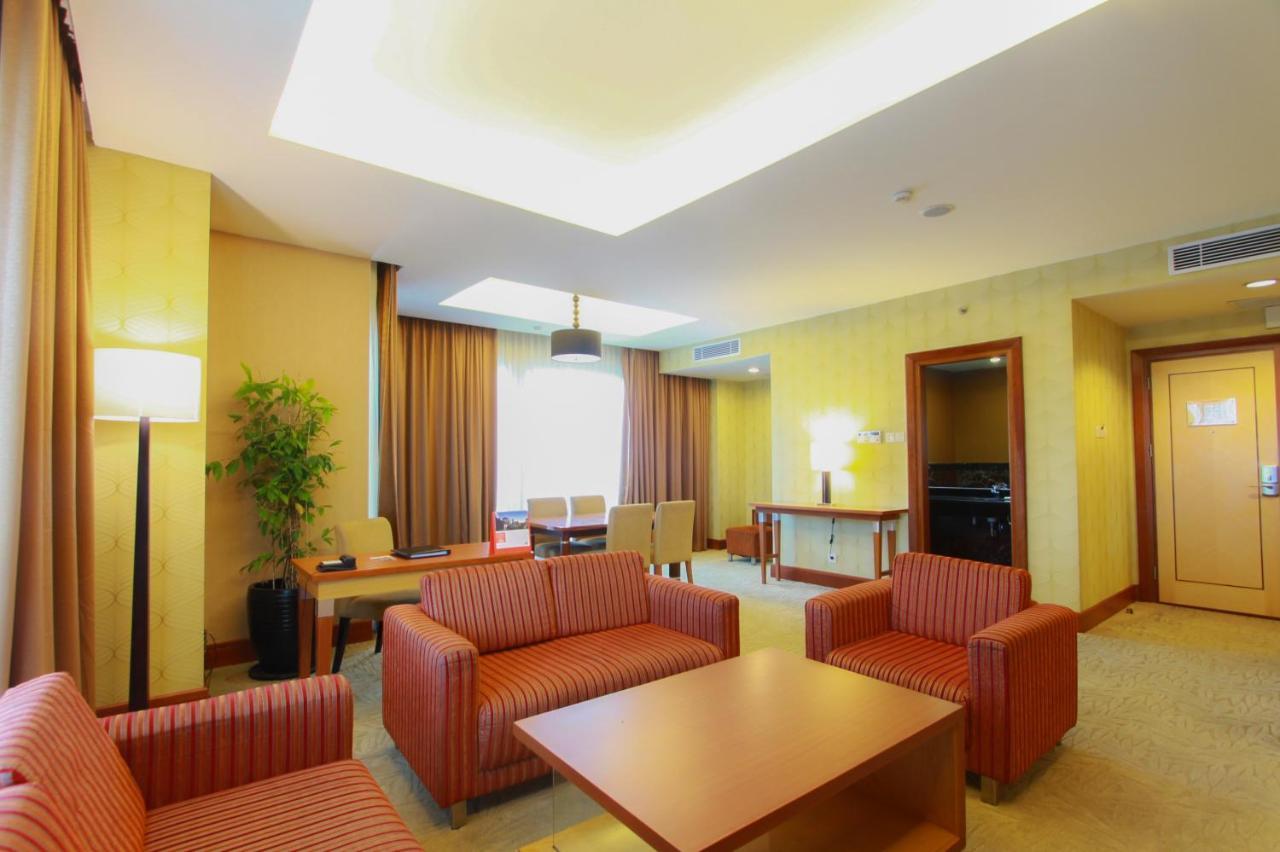 Swiss-Belhotel Maleosan Manado Ngoại thất bức ảnh