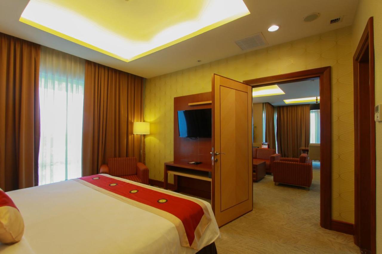 Swiss-Belhotel Maleosan Manado Ngoại thất bức ảnh