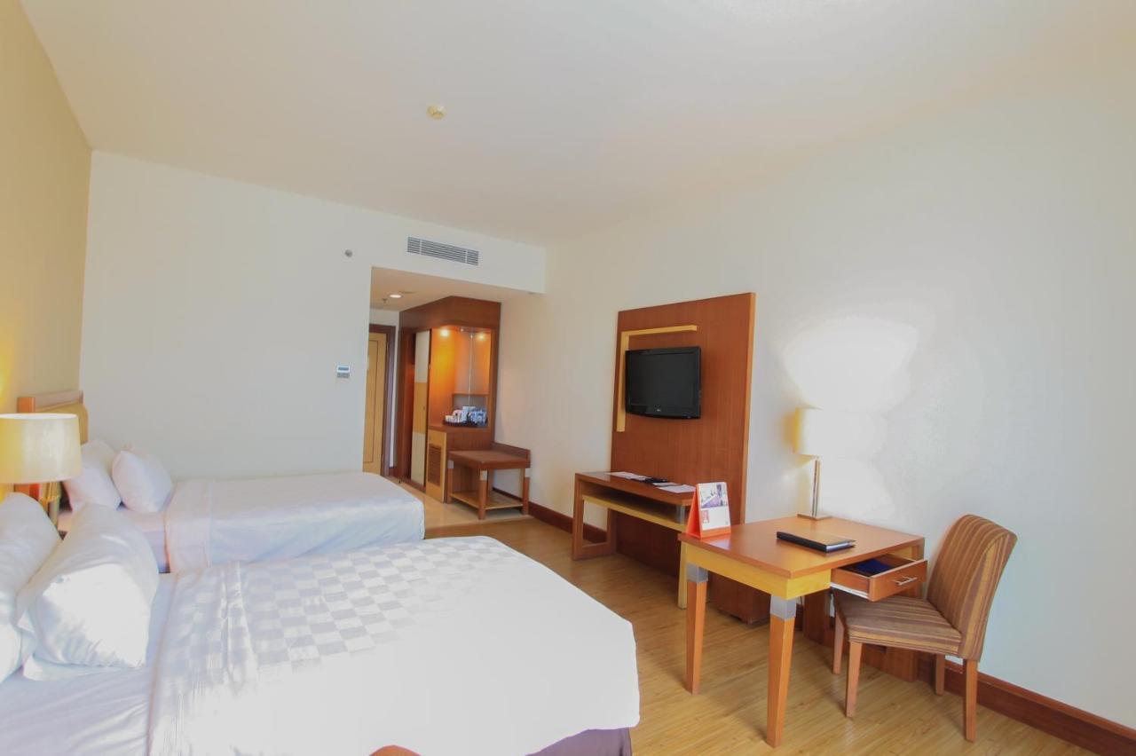 Swiss-Belhotel Maleosan Manado Ngoại thất bức ảnh