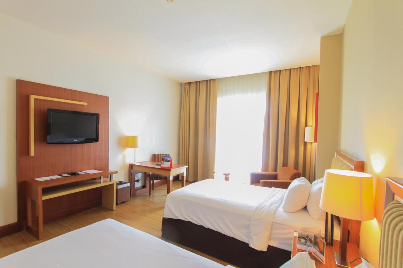 Swiss-Belhotel Maleosan Manado Ngoại thất bức ảnh