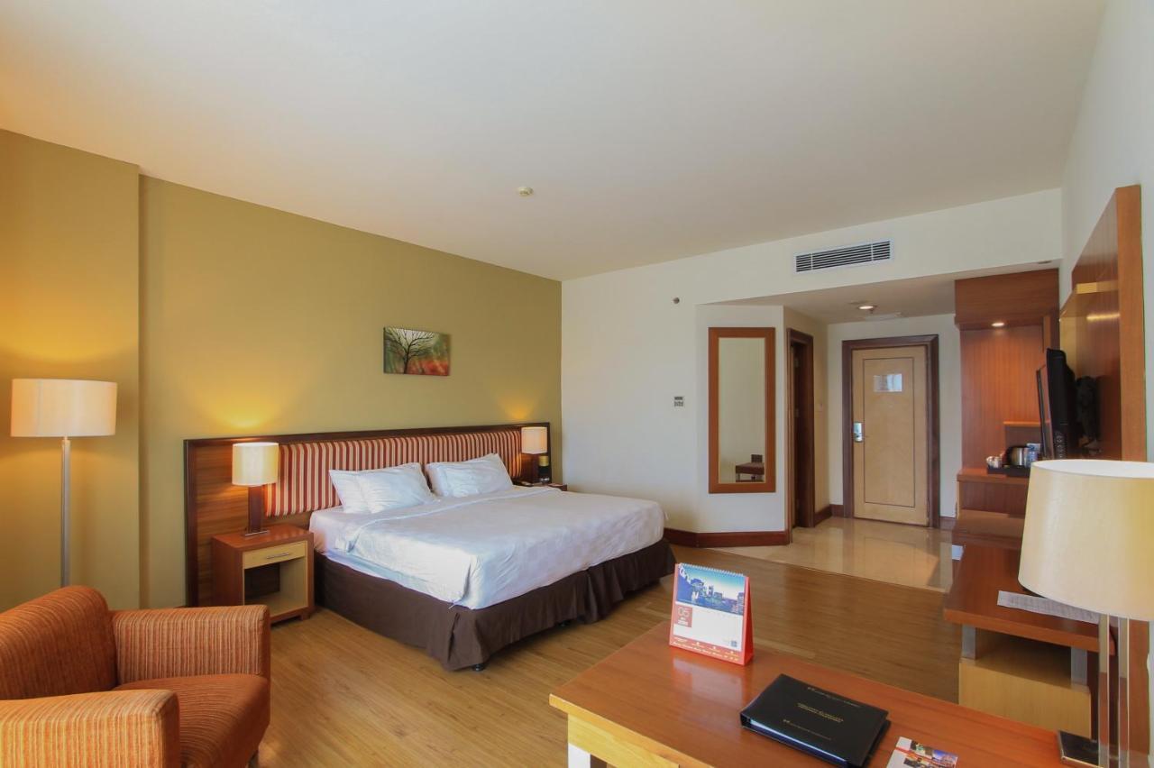 Swiss-Belhotel Maleosan Manado Ngoại thất bức ảnh