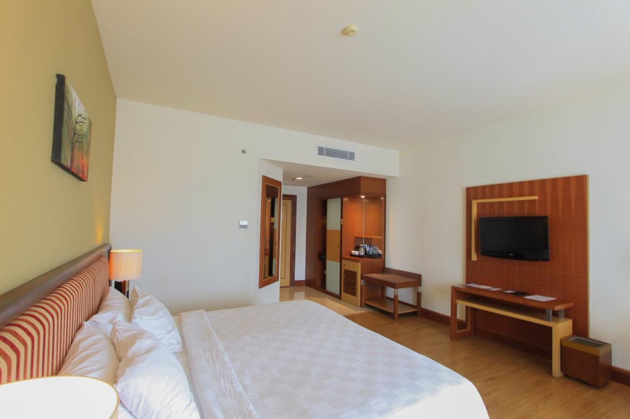 Swiss-Belhotel Maleosan Manado Ngoại thất bức ảnh