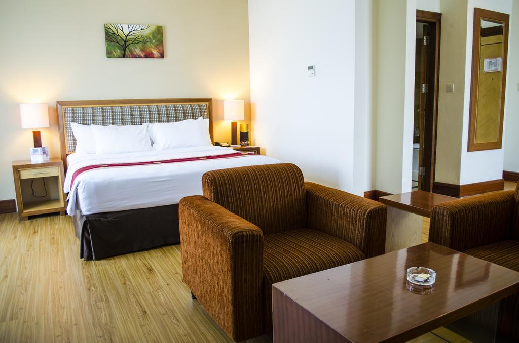 Swiss-Belhotel Maleosan Manado Ngoại thất bức ảnh